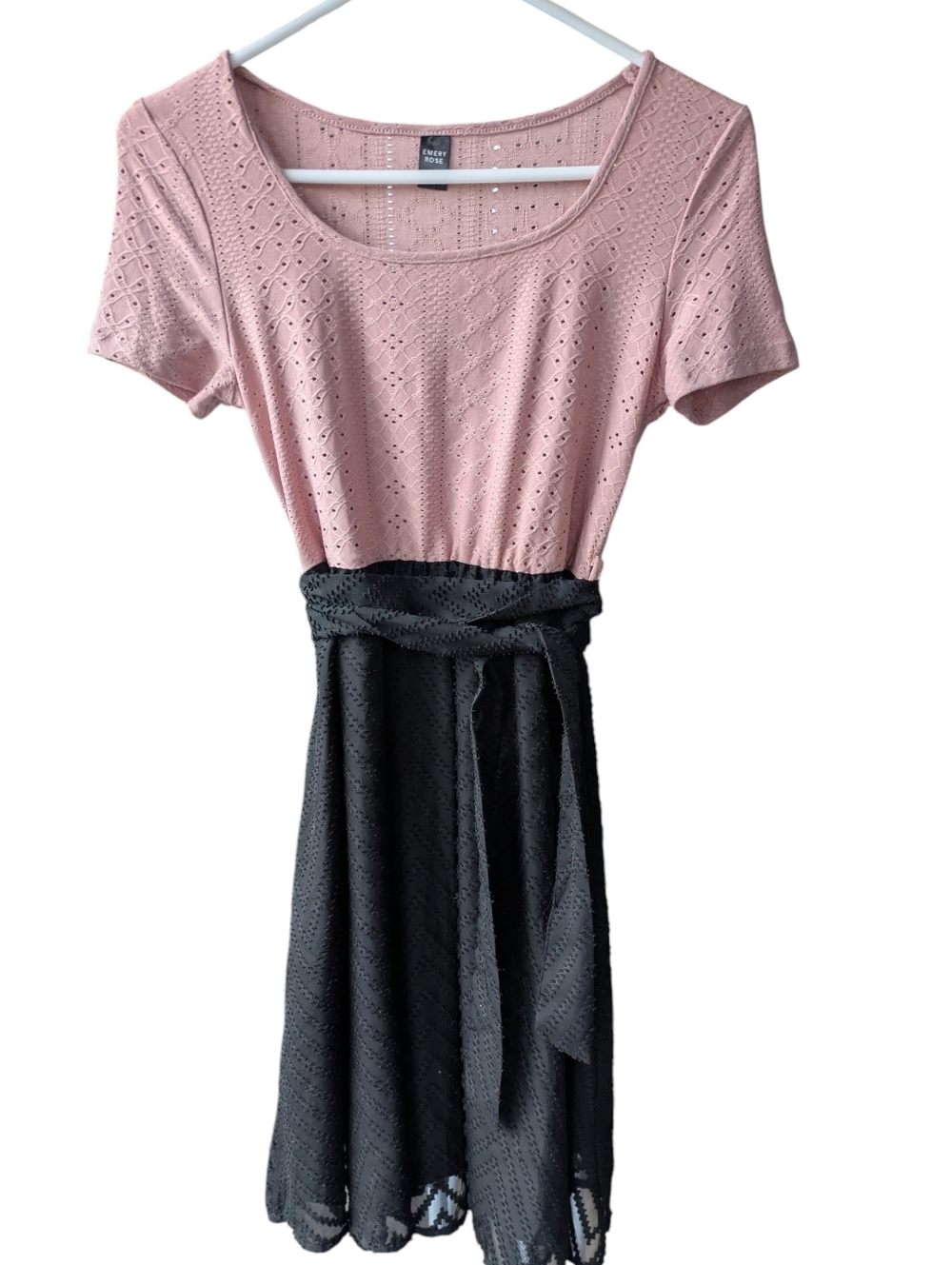 🌞4/20$ Emery Rose Pink and Black Eyelet Midi Dress